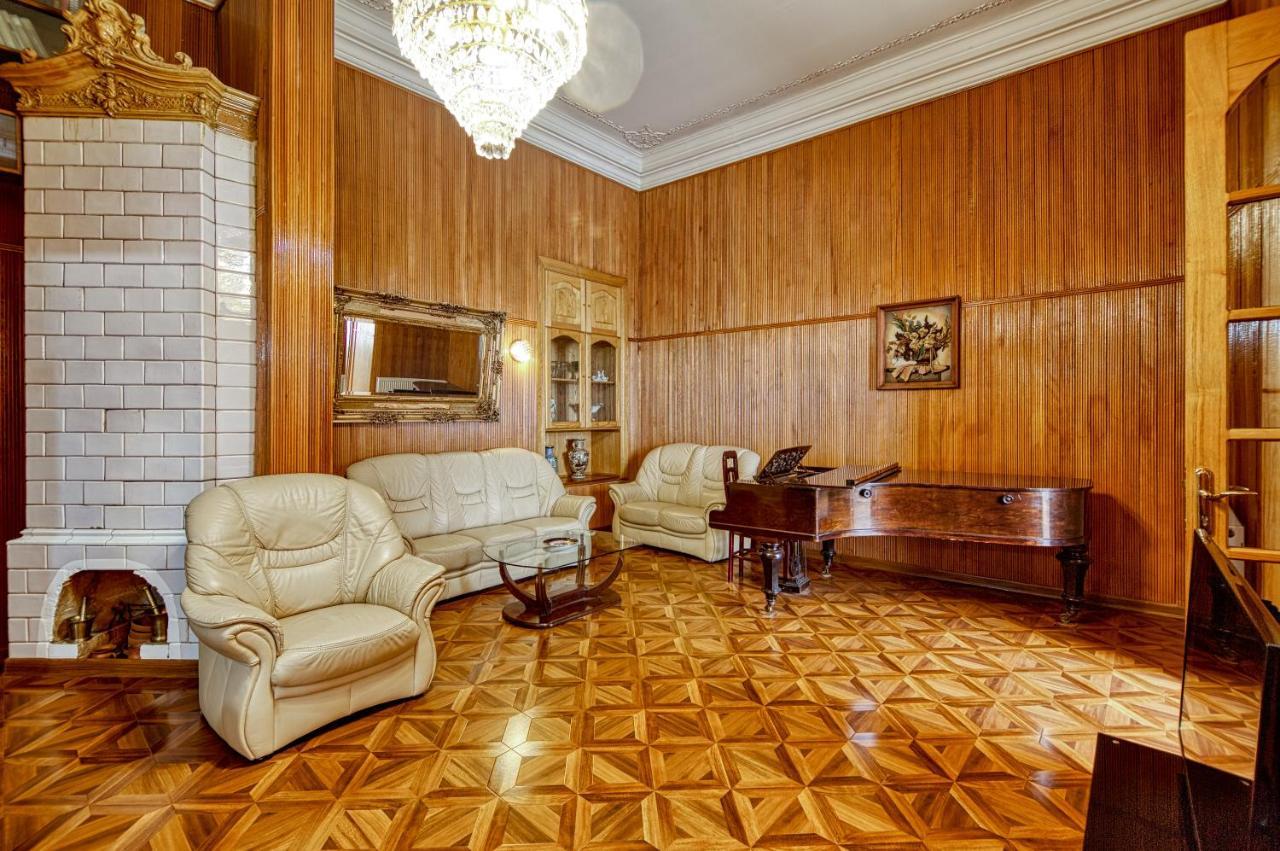 Town Center Rustaveli Aparthotel Tbilisi ภายนอก รูปภาพ